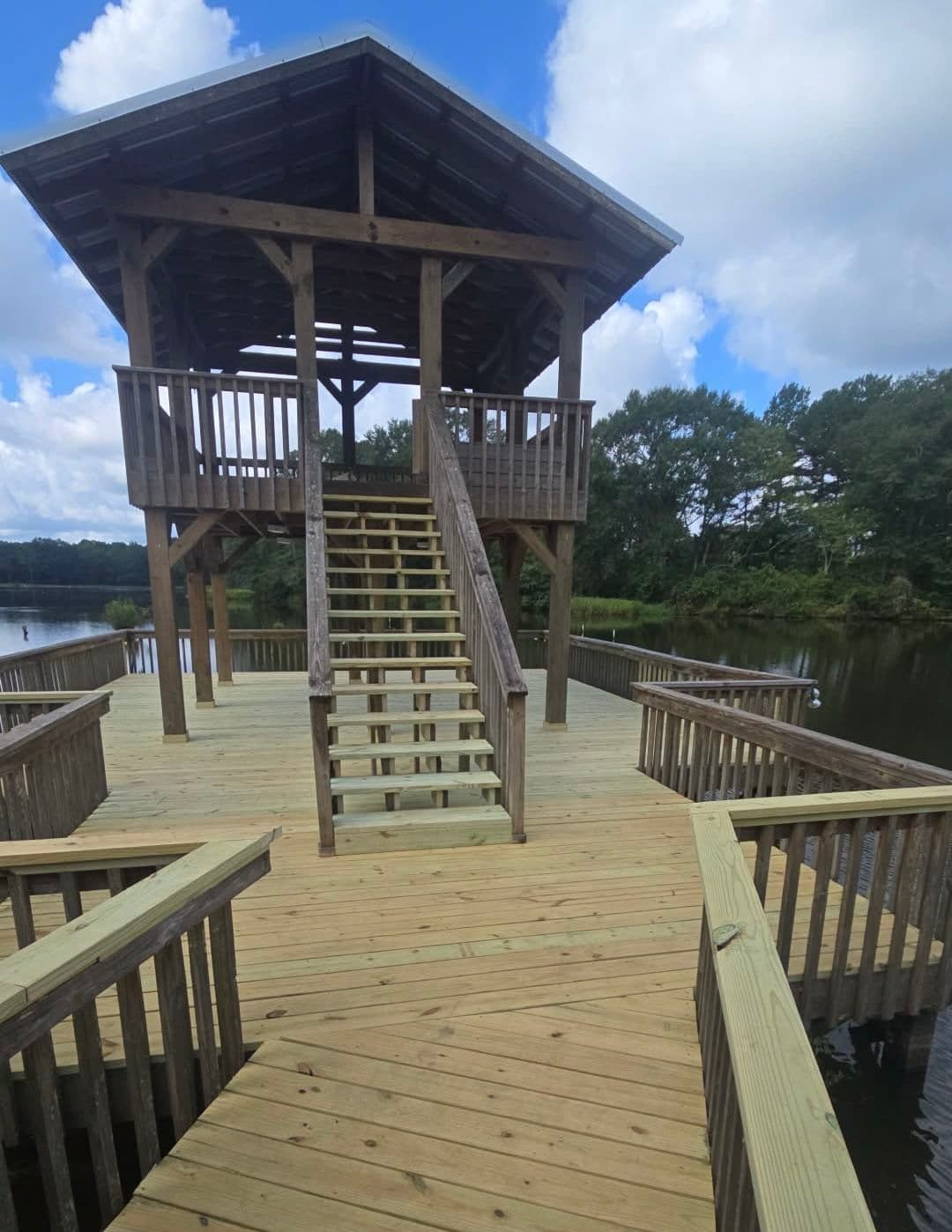 Gallery photos for Lakeside Pier Rebuilt From the Framing Up: Image #7